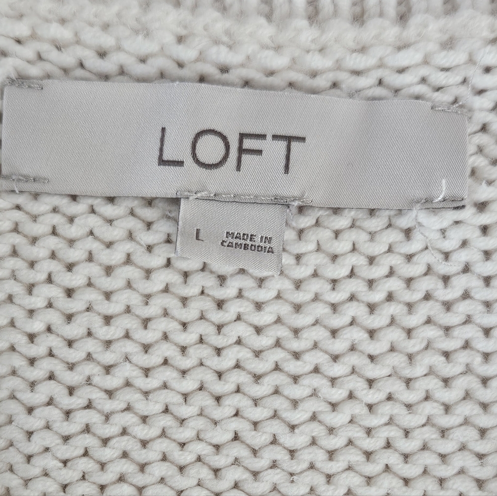 LOFT white Ivory loose knit Sweater Vest faux pearl floral embellished Size L - Picture 9 of 12